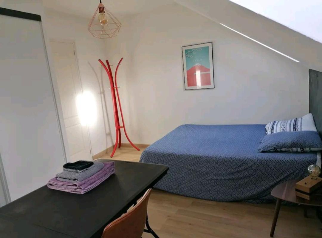 Beau Tres Calme, 5' Du Centre A L'interieur D'une Maison Appartement Amiens